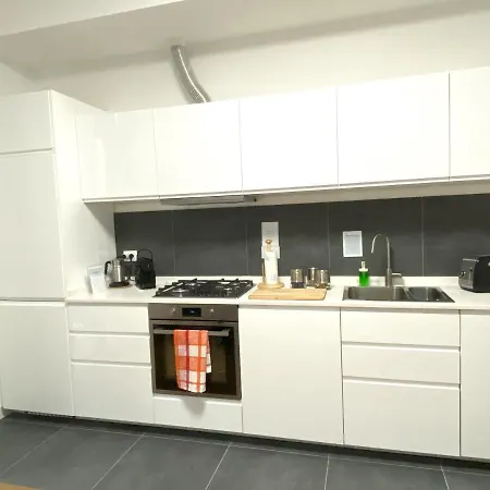 Charming Newly Renovated * Florencja