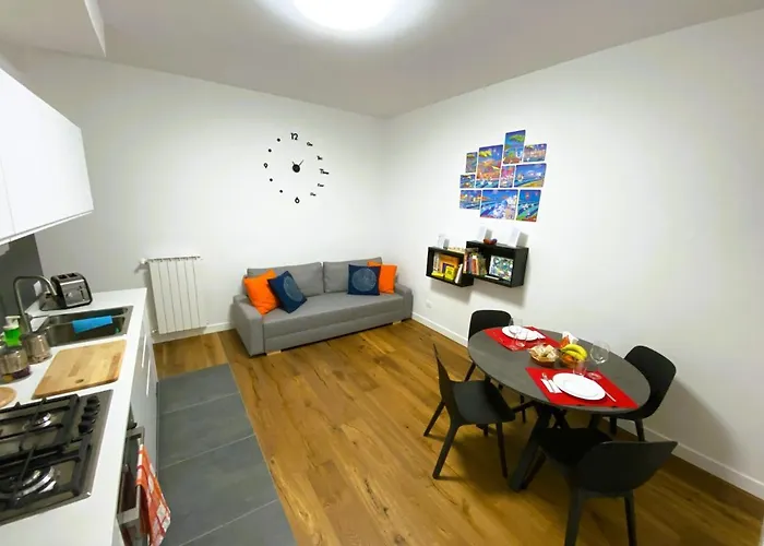 Charming Newly Renovated Daire *
